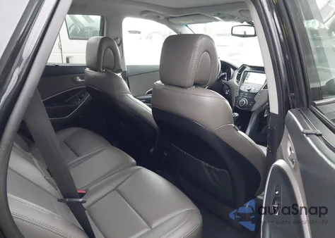 2016 Hyundai Santa Fe Sport 2.4L z USA, uszkodzony, nr VIN 5XYZUDLB2GG317413